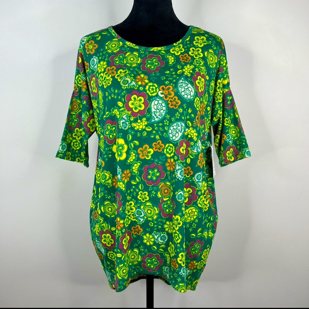 LulaRoe Irma Womens Oversized Tee Size XS Green Multicolored Floral Print‎ New